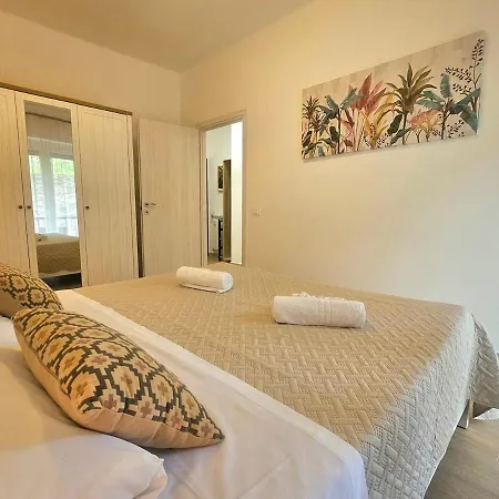 Apartman Balcony - The Sea Escape - Ml
